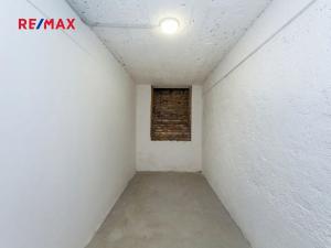 Prodej bytu 4+1, Praha - Holešovice, U smaltovny, 175 m2