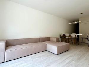 Pronájem bytu 2+kk, Praha, Výstavní, 65 m2