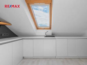 Pronájem bytu 2+kk, Plzeň, Francouzská třída, 57 m2