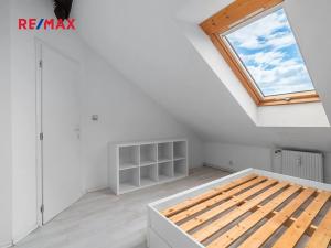Pronájem bytu 2+kk, Plzeň, Francouzská třída, 57 m2