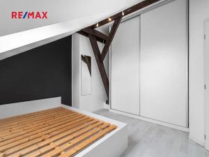 Pronájem bytu 2+kk, Plzeň, Francouzská třída, 57 m2