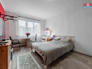 Prodej bytu 1+1, Cheb, 17. listopadu, 34 m2