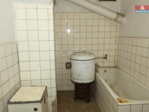 Prodej rodinného domu, Velim, náměstí Obránců míru, 132 m2
