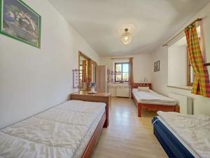 Pronájem rodinného domu, Kunžak, 198 m2