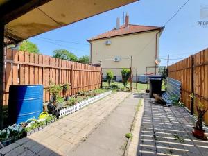 Prodej bytu 2+1, Branišovice, 65 m2