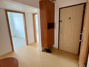 Pronájem bytu 4+1, České Budějovice, Dr. Bureše, 80 m2