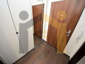 Pronájem bytu 1+kk, Praha - Modřany, Soukalova, 46 m2