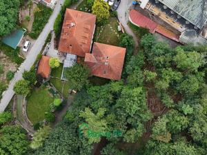 Prodej rodinného domu, Praha - Malá Chuchle, V lázních, 177 m2