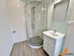 Pronájem bytu 2+1, Ústí nad Labem, Kmochova, 60 m2
