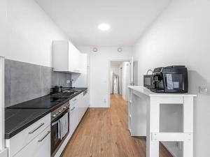 Pronájem bytu 2+kk, Hluboká nad Vltavou, Potoční, 60 m2