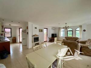 Prodej rodinného domu, Sveti Vlas, Bulharsko, 250 m2