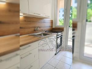 Pronájem bytu 3+1, České Budějovice, Slunečná, 66 m2