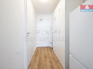 Pronájem bytu 1+kk, Praha, Čenětická, 22 m2