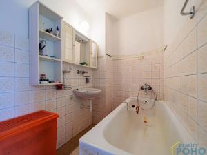Prodej rodinného domu, Zámrsk, 276 m2