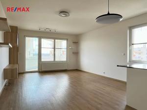 Pronájem bytu 4+kk, Praha - Horní Měcholupy, Modenská, 104 m2