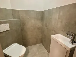 Pronájem bytu 1+kk, Praha, Libušská, 50 m2