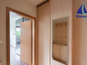 Pronájem bytu 1+kk, Jesenice, Lomená, 41 m2