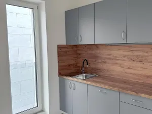 Pronájem bytu 1+kk, Kladno, Pavlisova, 30 m2