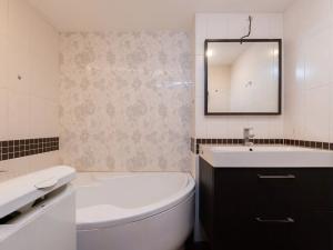 Prodej bytu 3+1, Teplice, Trnovanská, 74 m2