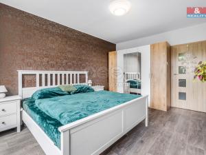 Prodej bytu 4+1, Nový Bor, Sadová, 79 m2