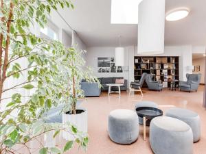 Prodej bytu 2+kk, Praha, Peroutkova, 53 m2