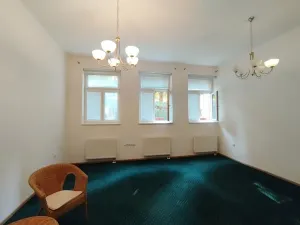 Pronájem obchodního prostoru, Hradec Králové, Úzká, 72 m2