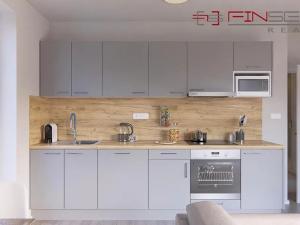 Pronájem bytu 2+kk, Kladno, Pavlisova, 45 m2