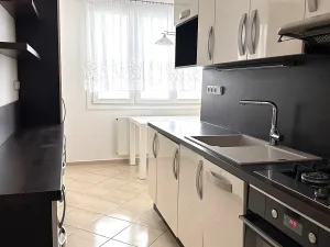 Prodej bytu 3+1, Plzeň, Hrádecká, 64 m2
