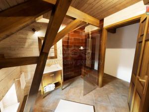 Prodej bytu 4+kk, Kounov, 103 m2