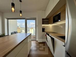 Pronájem bytu 2+kk, Zlín, Lorencova, 58 m2