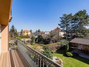 Prodej rodinného domu, Praha - Suchdol, Osvobození, 314 m2