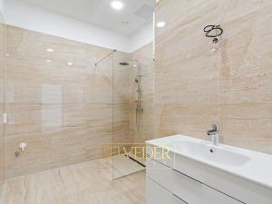 Prodej bytu 2+kk, Teplice, Albrechtova, 73 m2