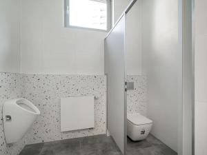 Prodej restaurace, Praha - Holešovice, V háji, 217 m2
