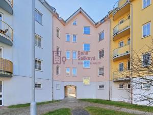 Pronájem bytu 3+1, Jindřichův Hradec, Nušlova, 74 m2