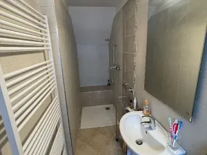 Pronájem bytu 1+kk, Pardubice, K Dolíčku, 40 m2