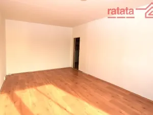Pronájem bytu 2+1, Chomutov, Zahradní, 59 m2