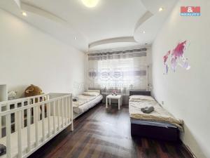 Pronájem rodinného domu, Praha - Modřany, Bojovská, 230 m2