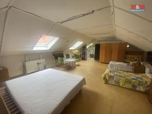 Pronájem atypického bytu, Beroun, Palackého, 90 m2