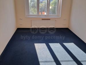 Pronájem kanceláře, Praha - Holešovice, Za papírnou, 95 m2