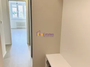 Pronájem bytu 2+kk, Praha - Podolí, Pod Pekařkou, 48 m2