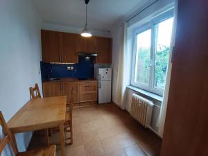 Pronájem bytu 1+1, Praha - Břevnov, Myslivečkova, 36 m2