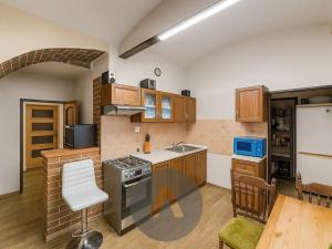Prodej rodinného domu, Pohořelice, nám. Svobody, 154 m2