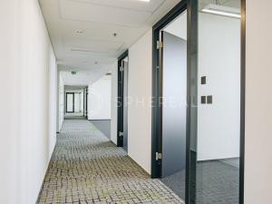 Pronájem kanceláře, Brno - Slatina, Tuřanka, 380 m2