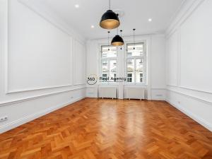 Prodej bytu 2+kk, Praha - Smíchov, Malátova, 67 m2