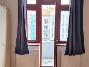 Pronájem bytu 1+kk, Plzeň, Křížkova, 45 m2