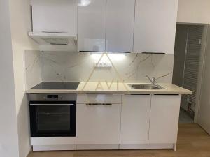 Prodej bytu 3+1, Praha - Vysočany, Podnádražní, 60 m2