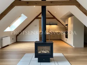 Prodej rodinného domu, České Budějovice, 290 m2