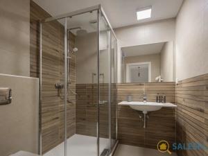Prodej bytu 2+kk, Doksy, Tyršovo náměstí, 34 m2