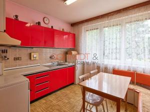 Prodej rodinného domu, Starovice, 210 m2