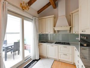 Pronájem bytu 3+kk, Praha - Vinohrady, Italská, 104 m2
